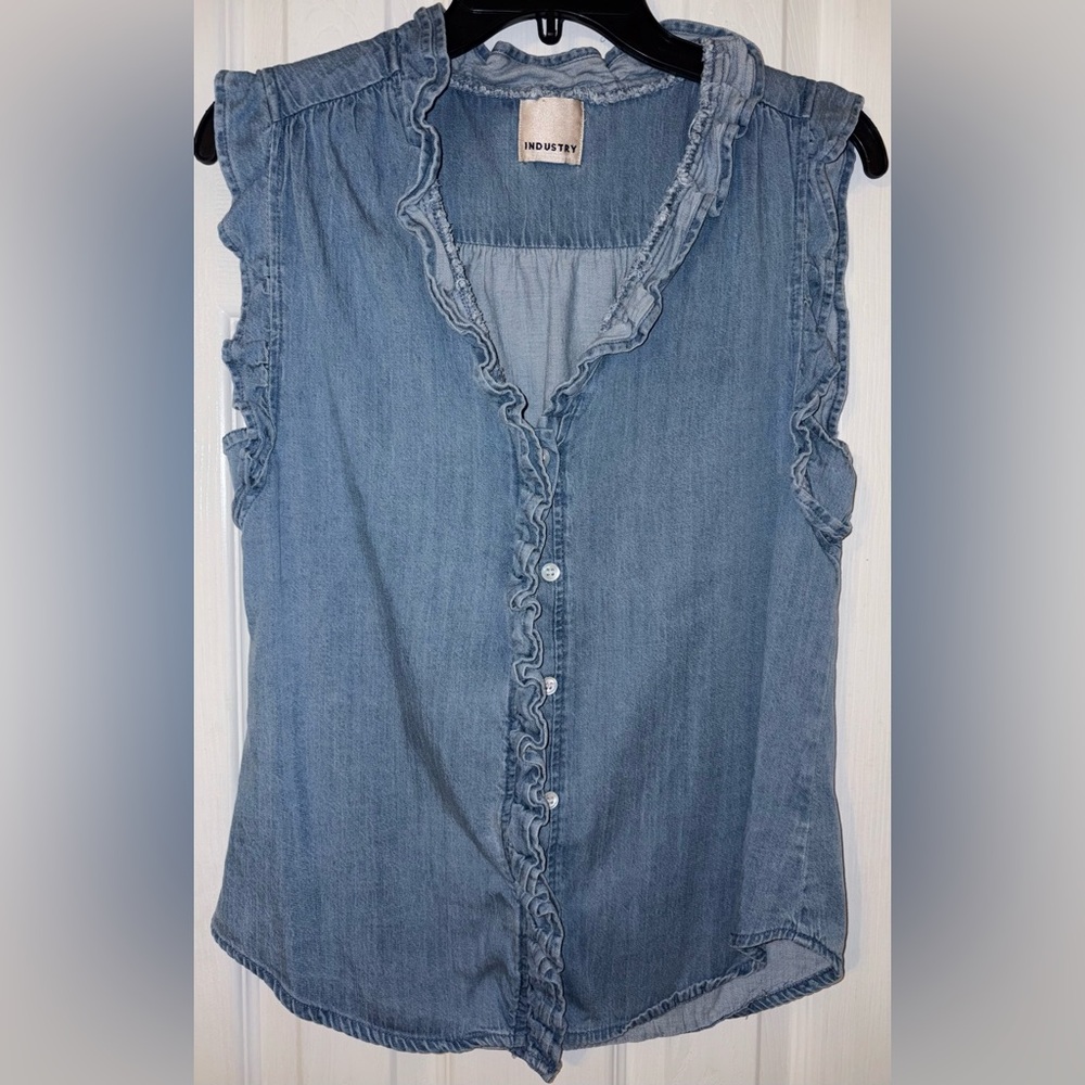 Women’s Light Blue Ruffle Sleeveless Blouse